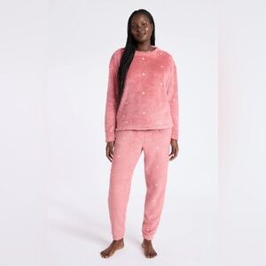 Cozy Pink Fleece Pajama Set